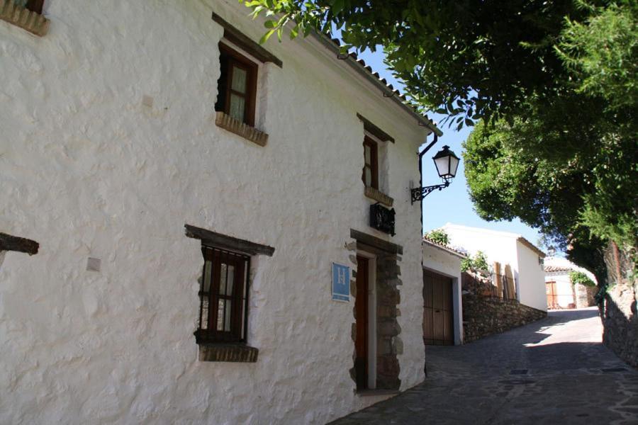 Tugasa Hotel Y Casas Rurales La Posada 비알루에나델로사리오 외부 사진